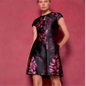 TED BAKER JEBBY MINI JACQUARD SPLENDOR FLORAL DRESS SZ US 8/10 OR TED SZ 3